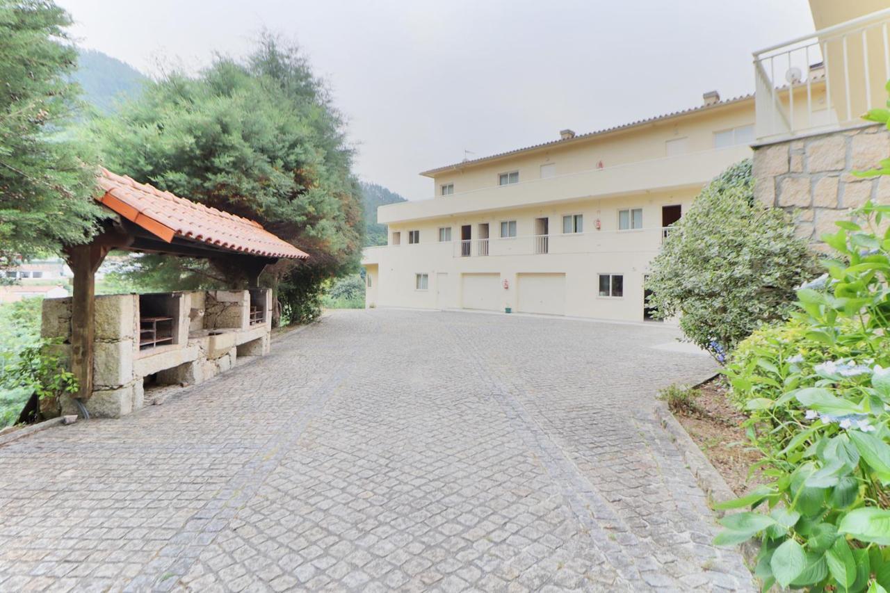 Aparthotel Geres Exterior foto